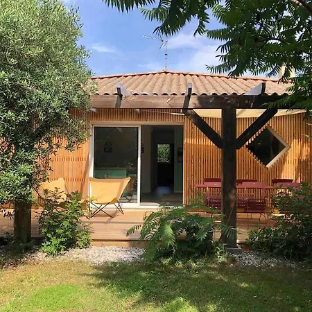 House De Charme A Messanges. La Maison Bleue ميسانج