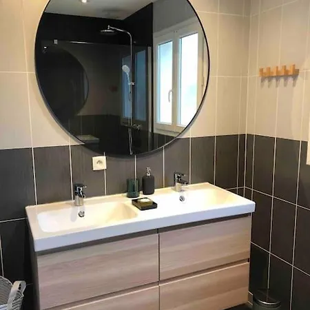 Ferienhaus House De Charme A Messanges. La Maison Bleue *