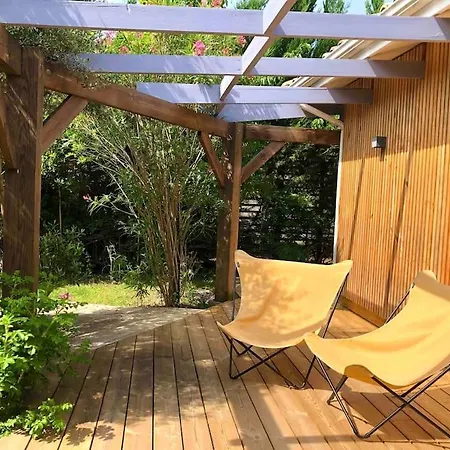 House De Charme A Messanges. La Maison Bleue * 메상주