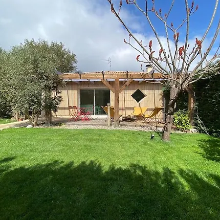 Casa de Férias House De Charme A Messanges. La Maison Bleue *