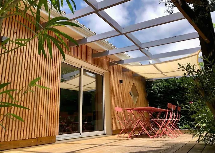 House De Charme A Messanges. La Maison Bleue Casa de Férias